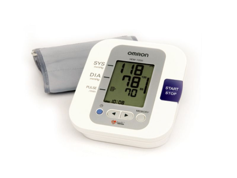 Máy đo huyết áp bắp tay Omron Hem-7200