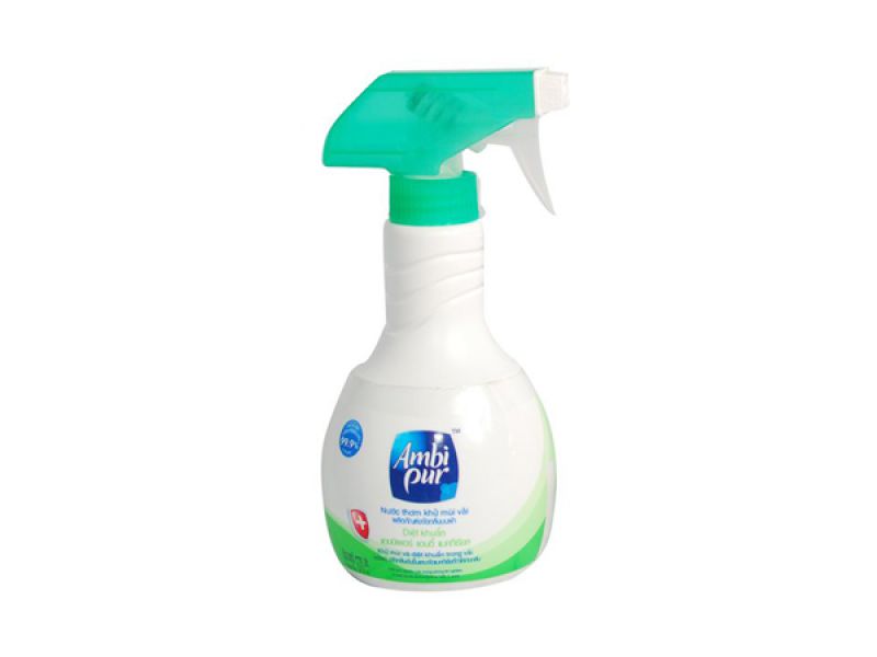 Nước thơm khử mùi vải Ambi Chống khuẩn 370ml